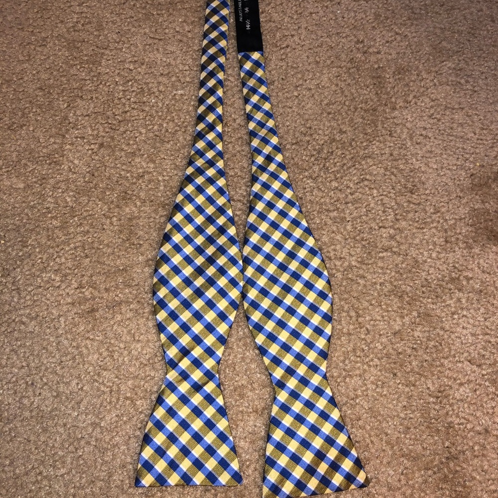 Yellow and blue checkered silk bow tie adjustable
